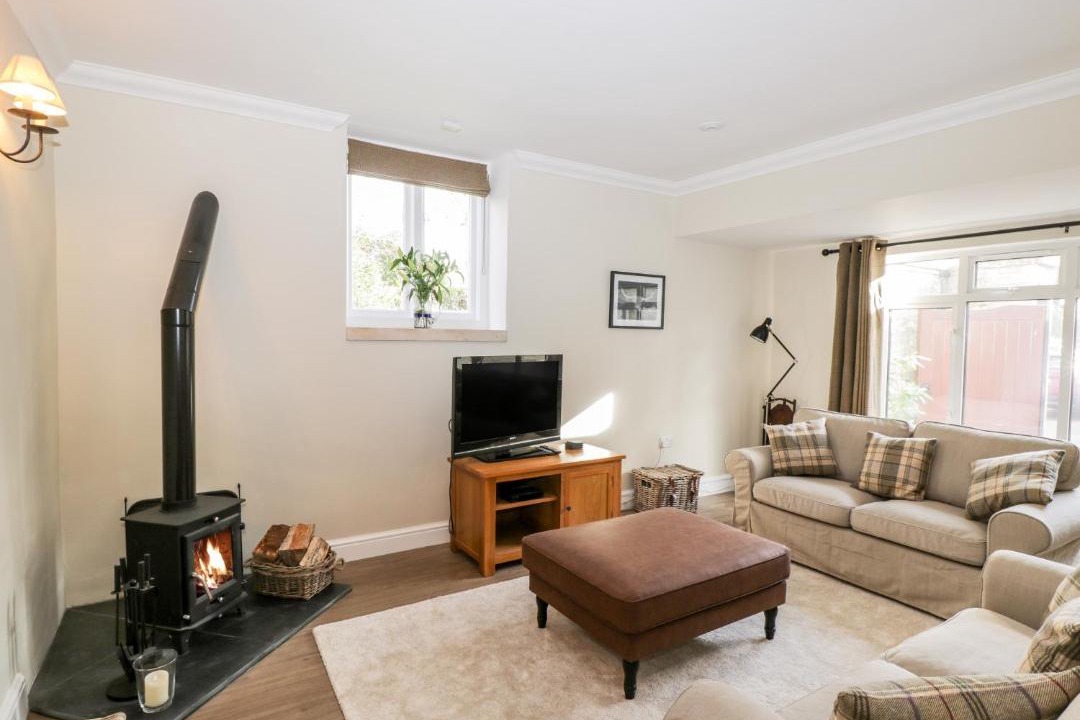 Photo of Others in Box