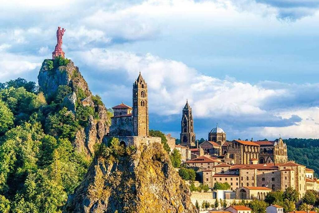 Photo of Others in Le Puy-en-Velay