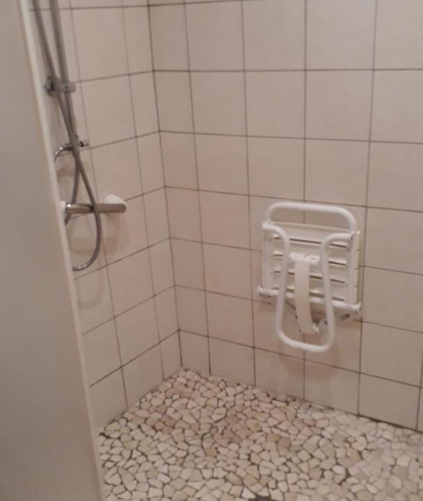 Photo of Bathroom in Pereuil