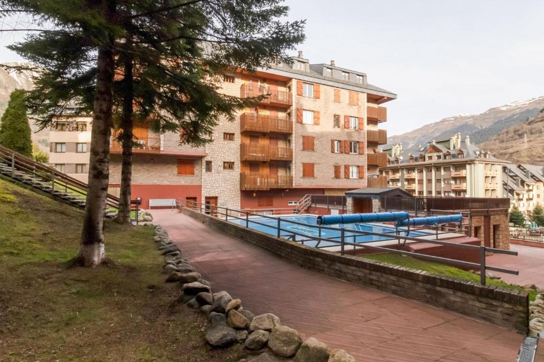 Photo of Buildings in Vielha