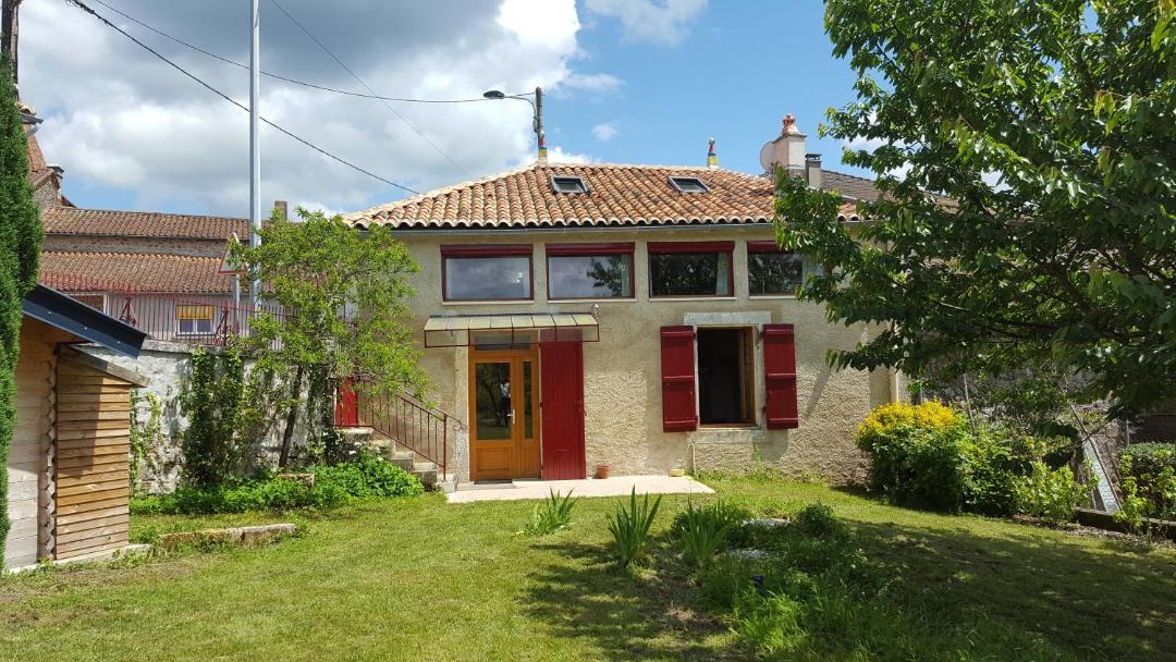 Photo of Buildings in Roussines