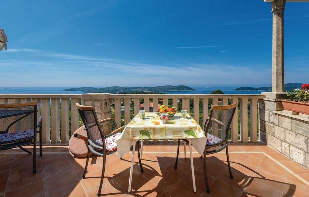 Photo of Patio Balcony in Orasac