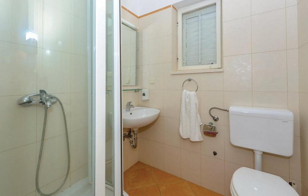 Photo of Bathroom in Orasac