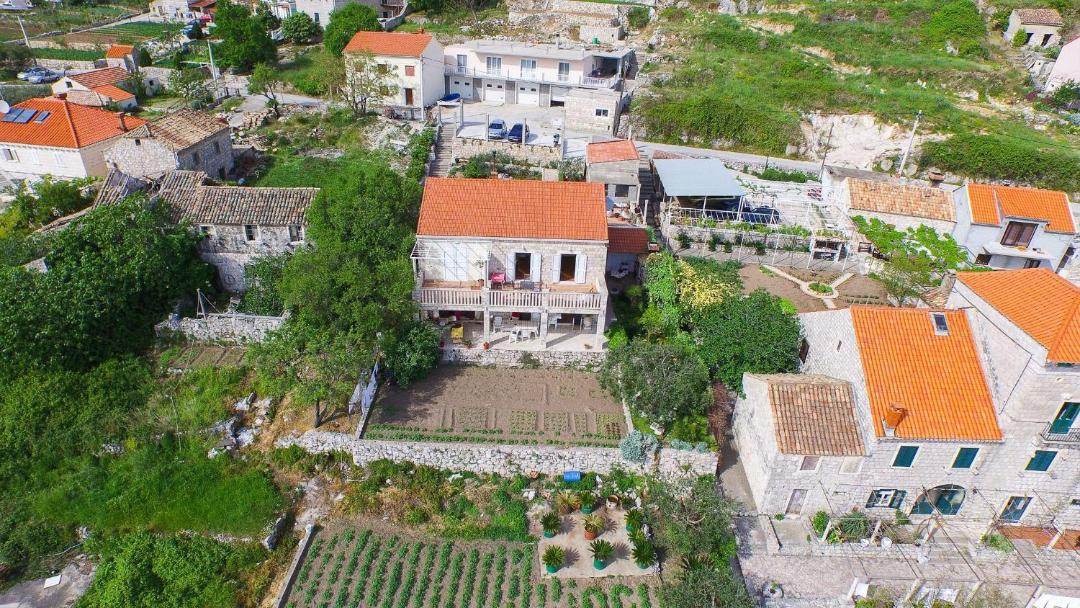 Photo of Buildings in Orasac