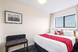 Photo of Others in Parnell