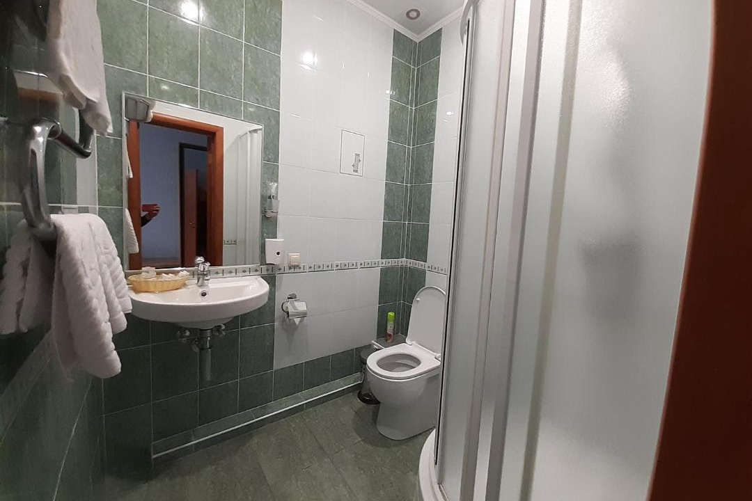 Photo of Bathroom in Engels