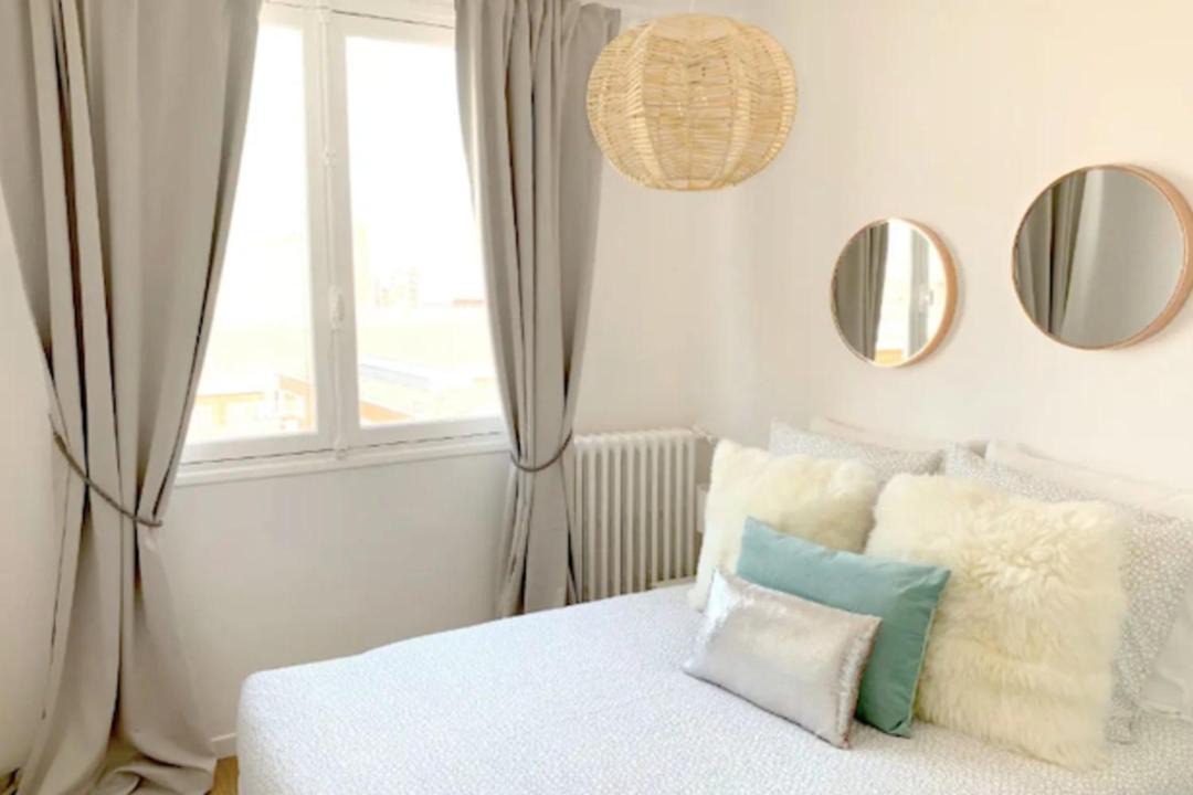 Photo of Bedroom in 18th Arrondissement