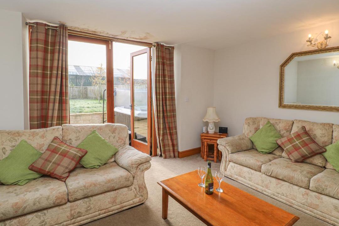 Photo of Others in Wing