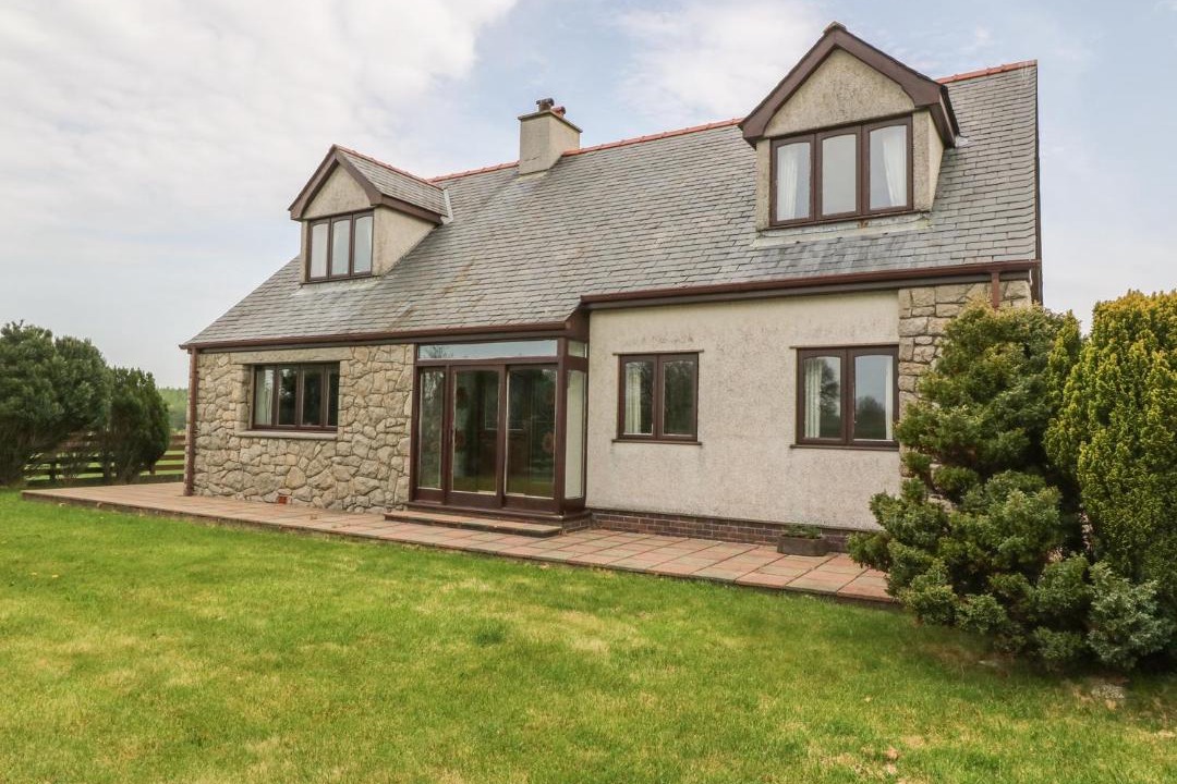 Photo of Others in Bodffordd