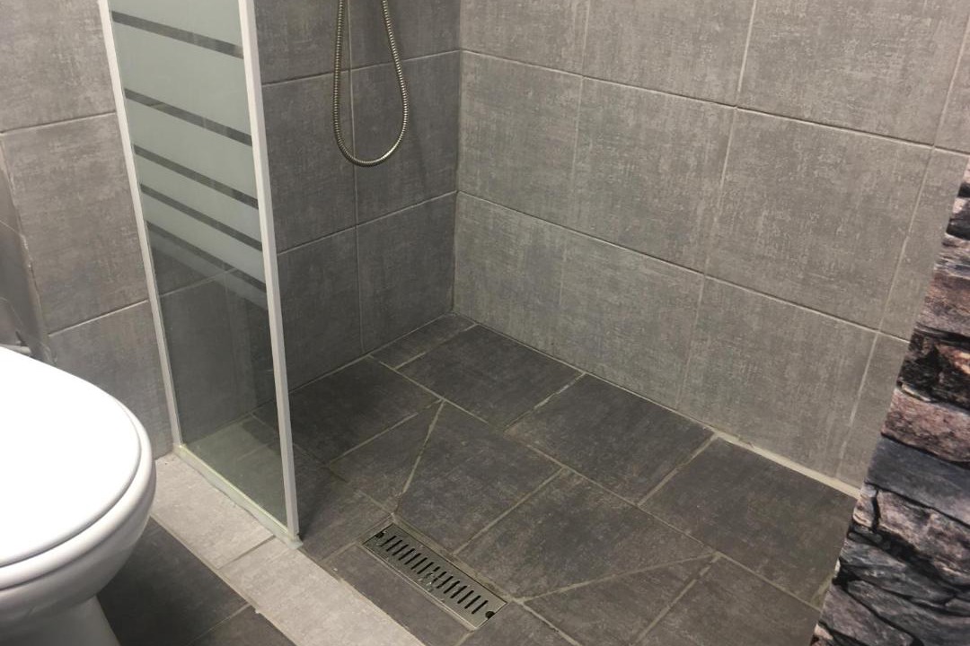 Photo of Bathroom in Cluses