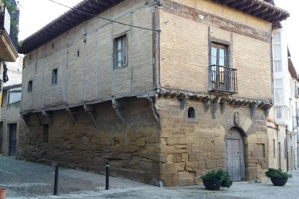 Photo of Buildings in Briones