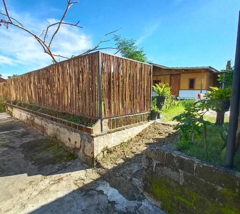 Photo of Buildings in Kecamatan Pringgasela