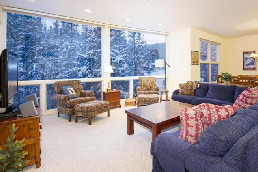 Photo of Livingroom in Old Town