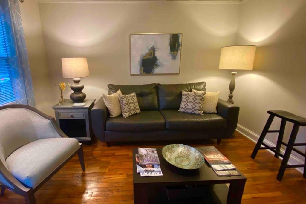 Photo of Livingroom in University Park