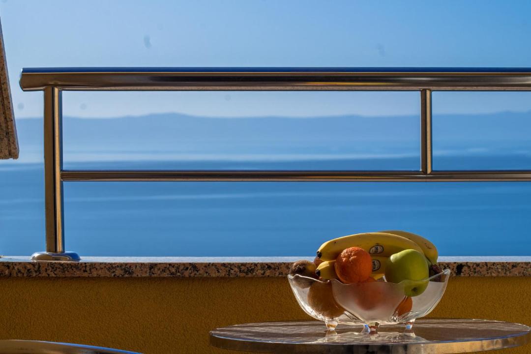 Photo of Patio Balcony in Bratus