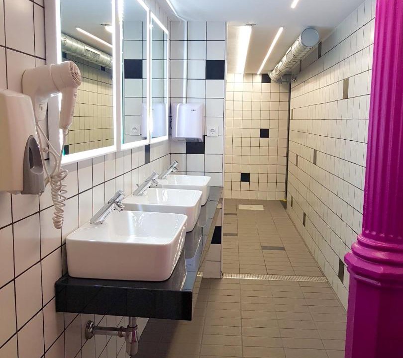 Photo of Bathroom in El Born