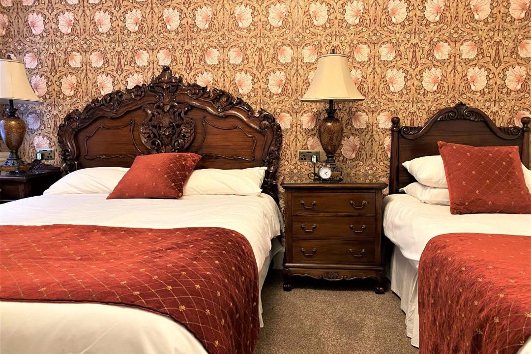 Photo of Others in Newington