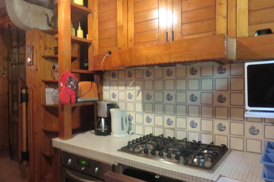 Photo of Kitchen in Saint-Jacques-des-Blats