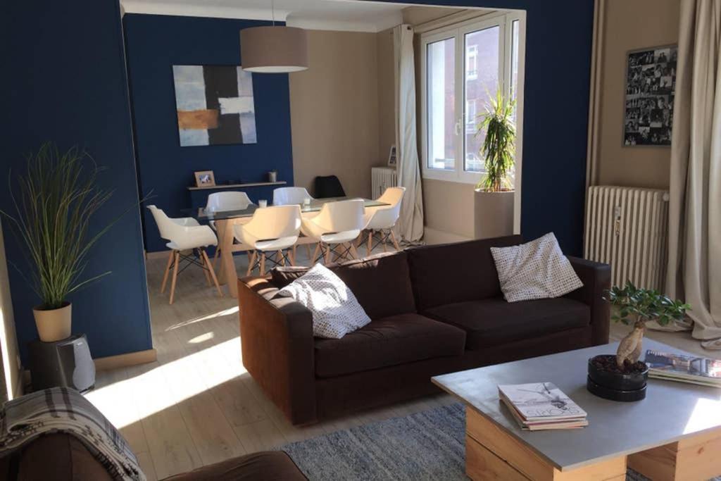 Photo of Livingroom in Centre Ville