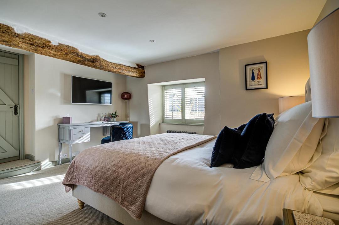 Photo of Bedroom in Quenington