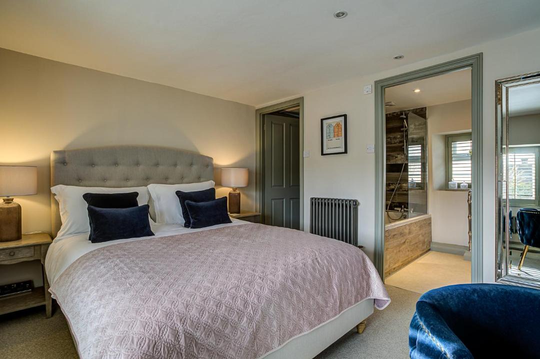 Photo of Bedroom in Quenington