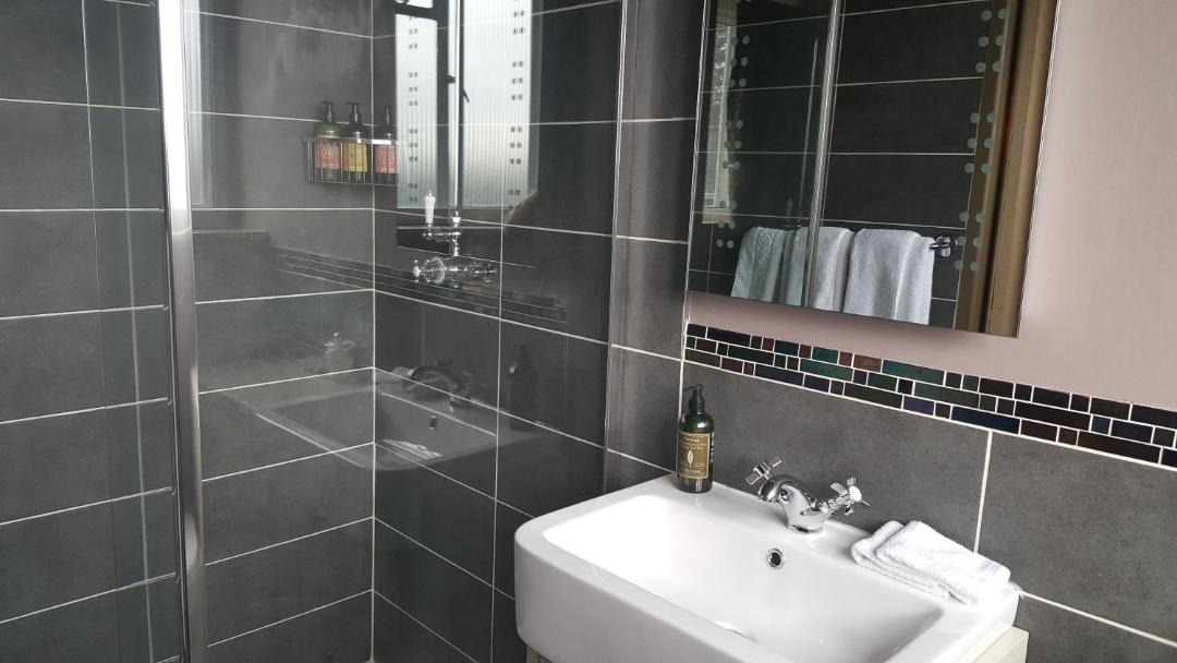 Photo of Bathroom in Yarcombe