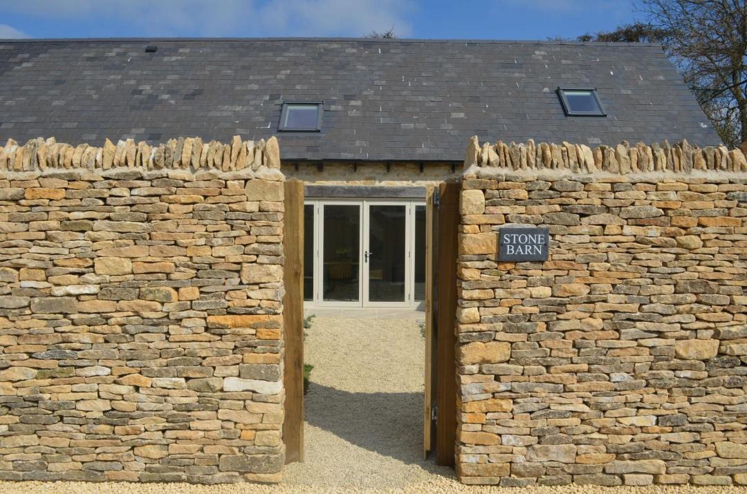 Photo of Buildings in Condicote