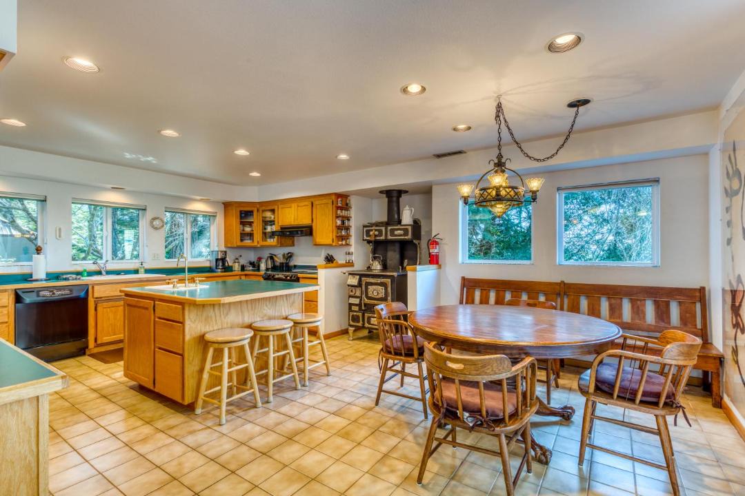 Photo of Kitchen in Coos Bay