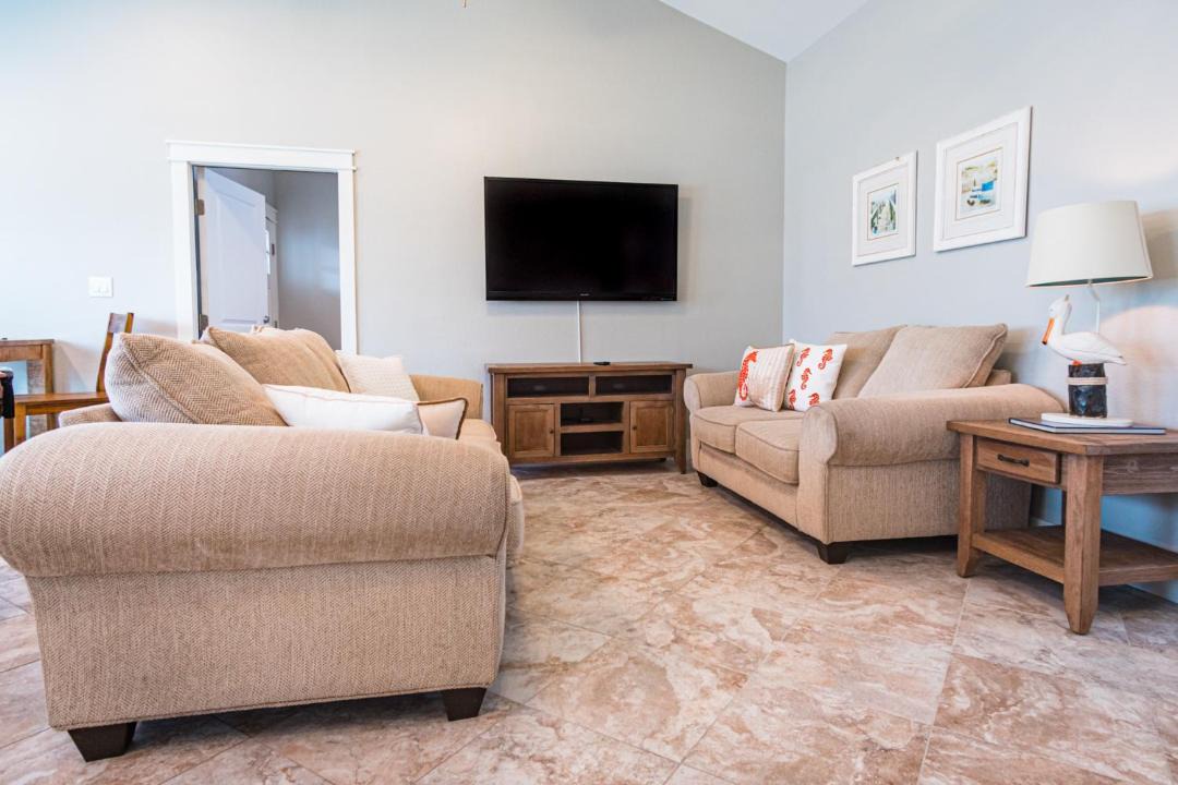 Photo of Livingroom in Safe Harbor