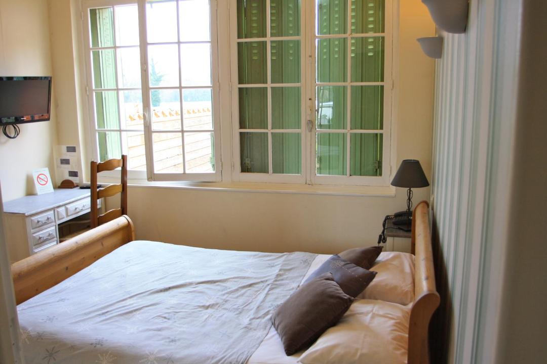 Photo of Bedroom in Aubeterre-sur-Dronne