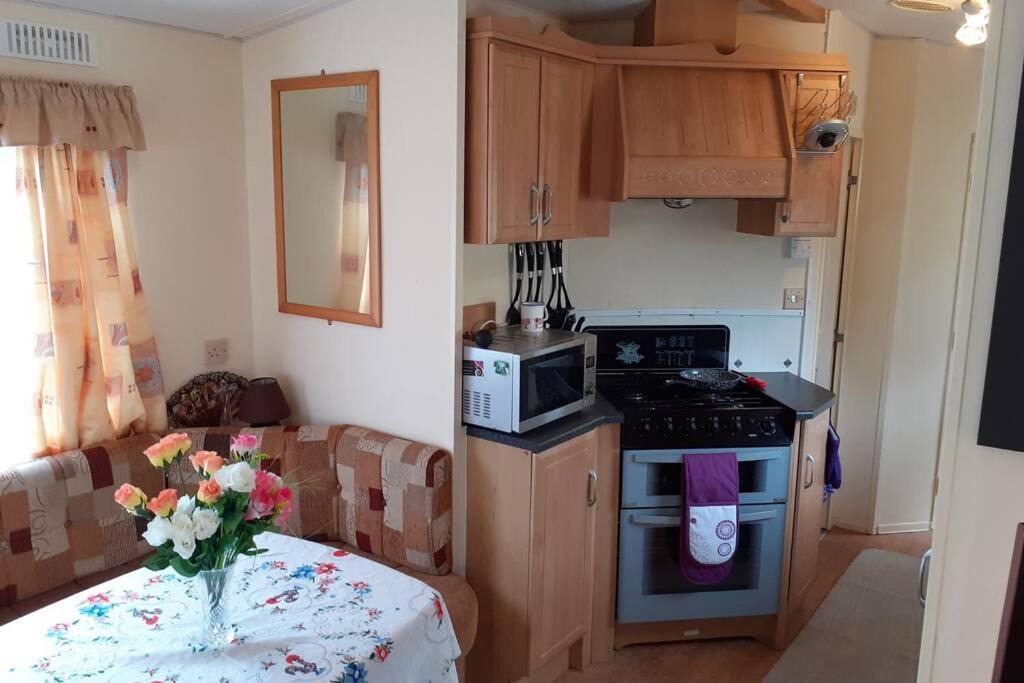 Photo of Others in Mabe