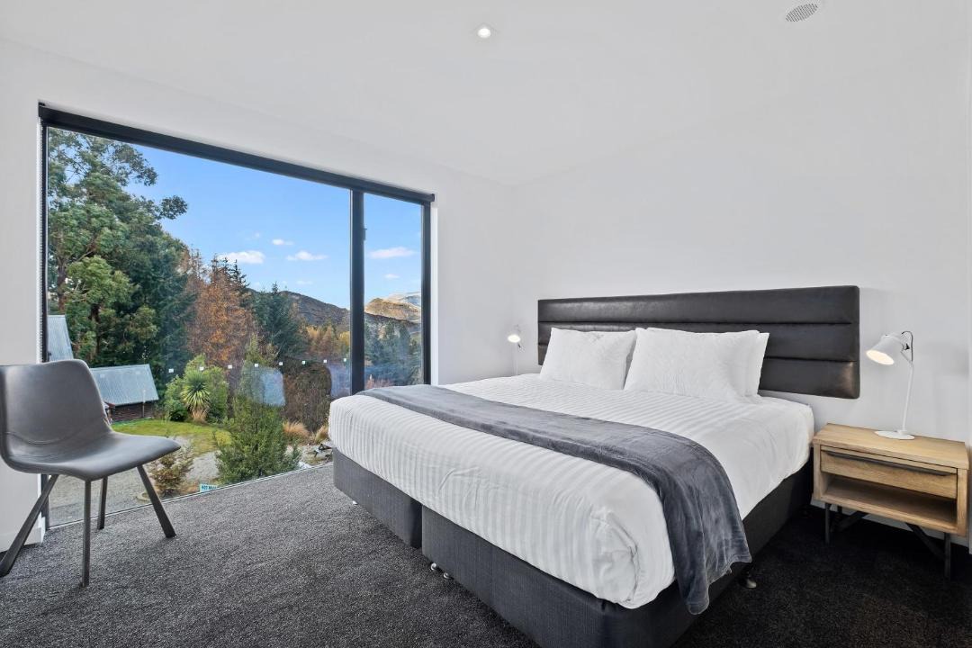 Photo of Bedroom in Arthur's Point