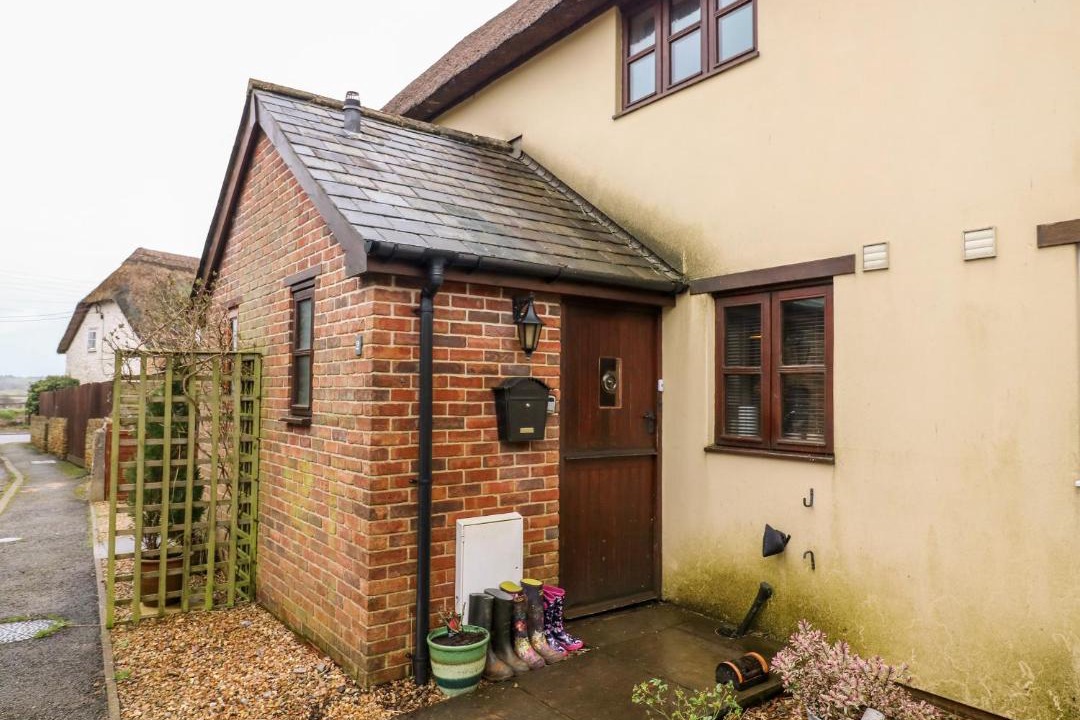 Photo of Buildings in Haselbury Plucknett