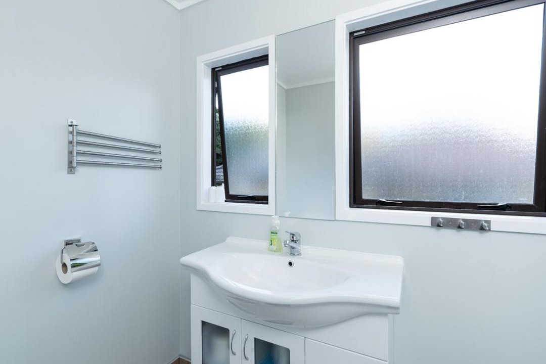 Photo of Bathroom in Paihia