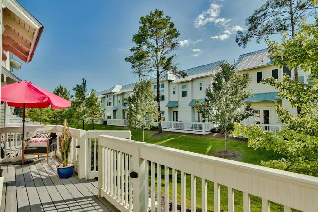 Photo of Buildings in Panama City Beach