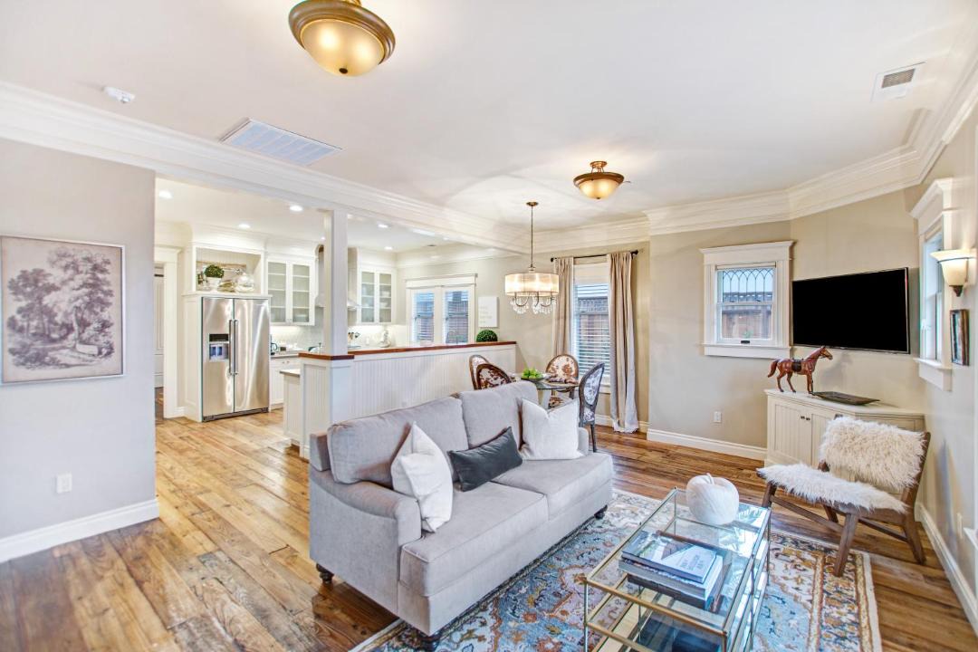 Photo of Others in Sonoma