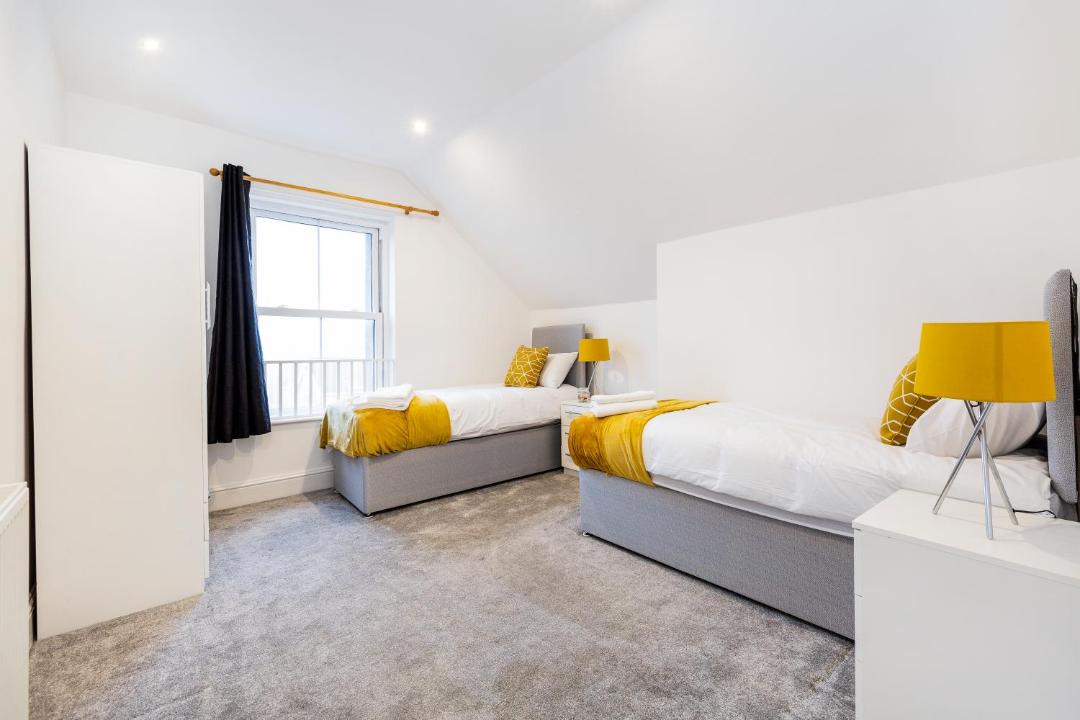 Photo of Livingroom in Cotham