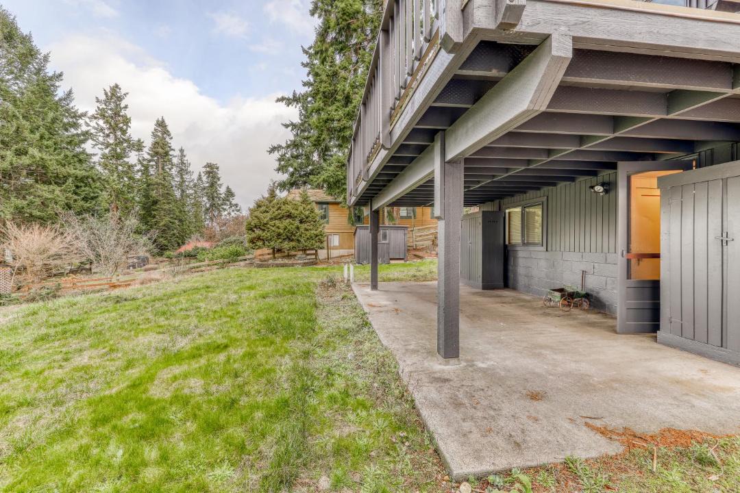 Photo of Buildings in Freeland