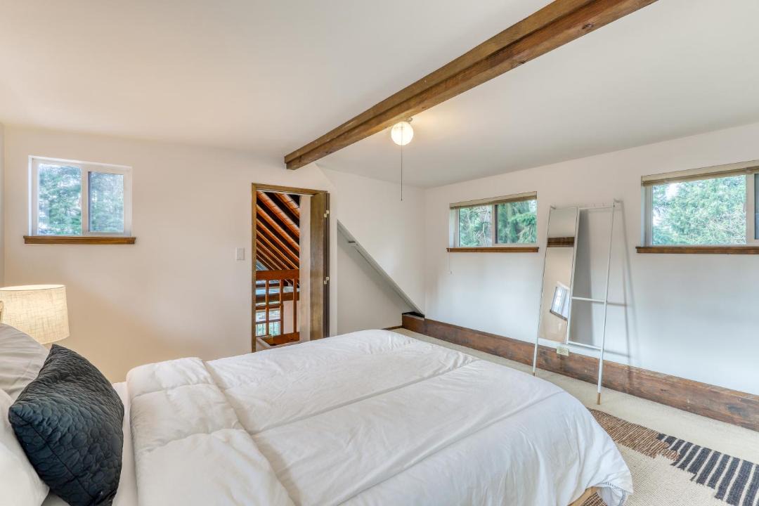 Photo of Bedroom in Freeland