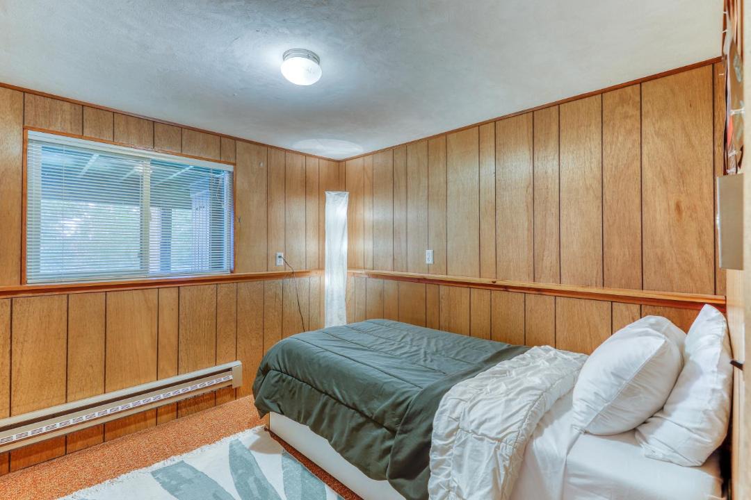 Photo of Bedroom in Freeland
