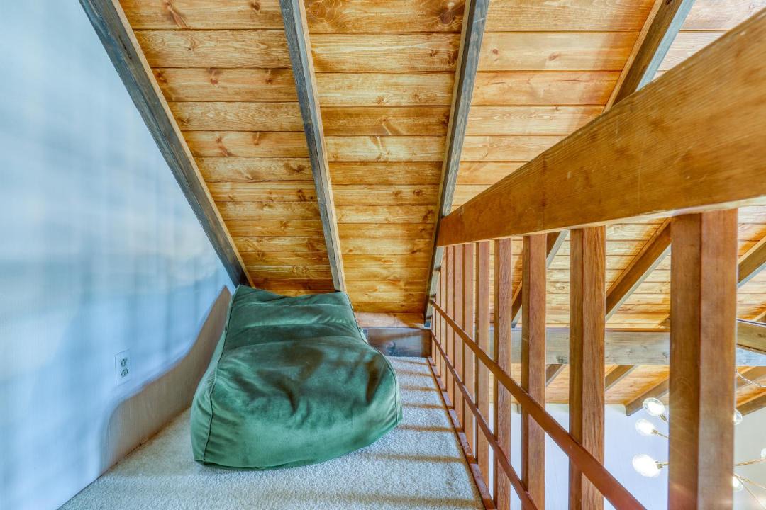 Photo of Others in Freeland