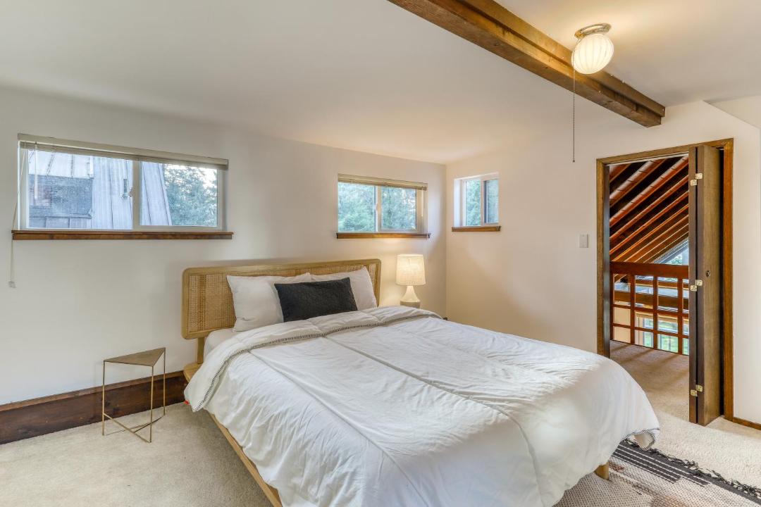 Photo of Bedroom in Freeland