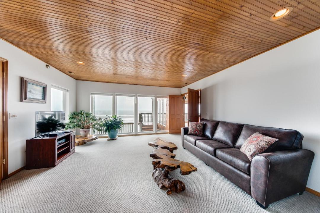 Photo of Others in Cloverdale