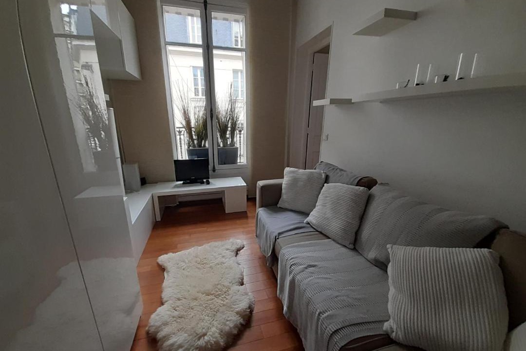 Photo of Livingroom in Quartier de l'Ecole-Militaire