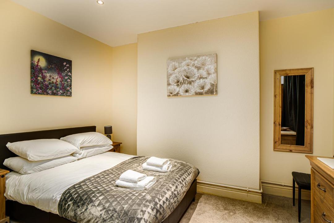 Photo of Bedroom in Skewen