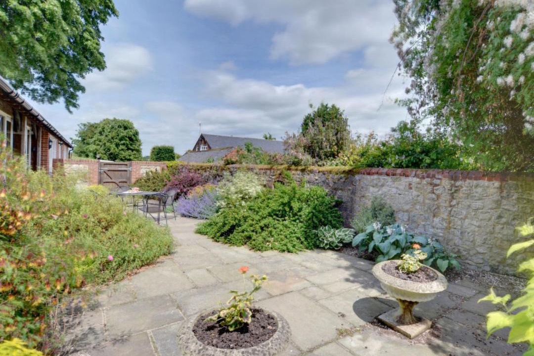 Photo of Others in Nettlestead