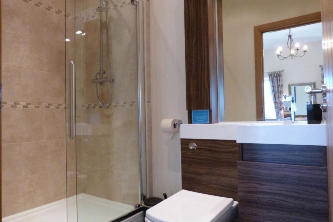 Photo of Bathroom in Llanilar