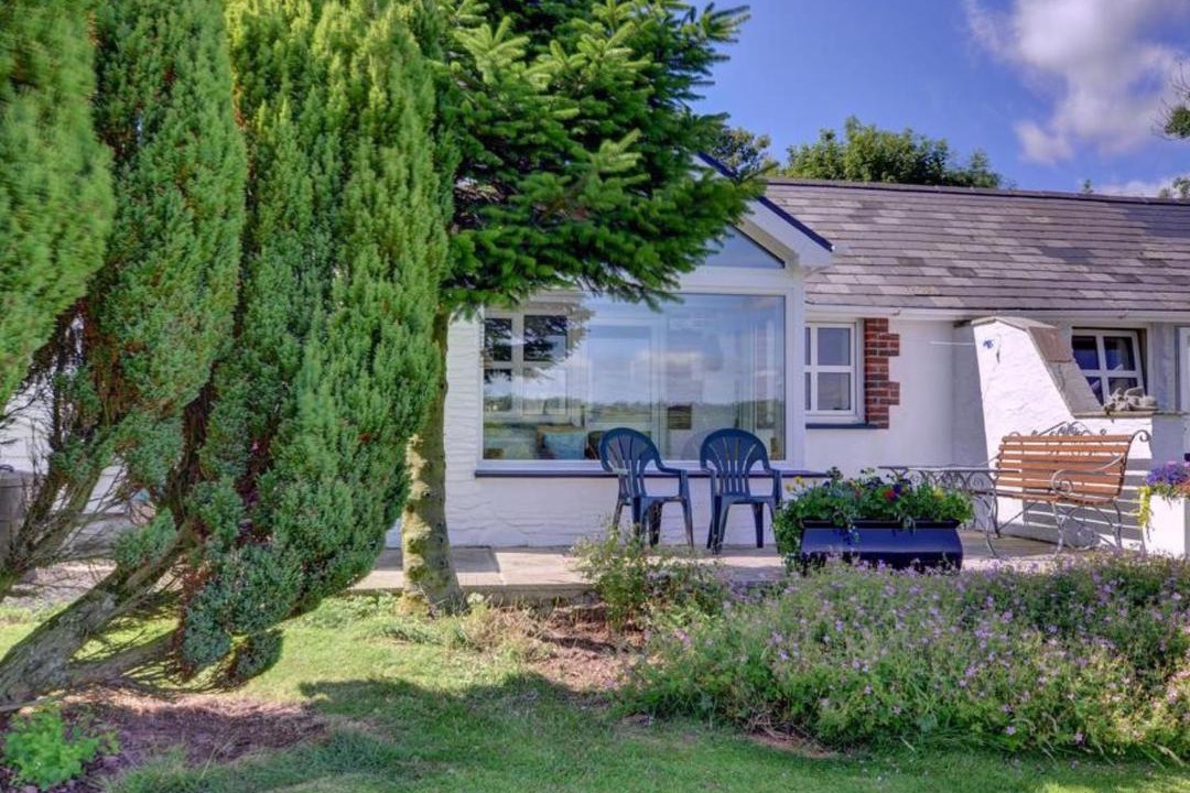 Photo of Buildings in Llangain
