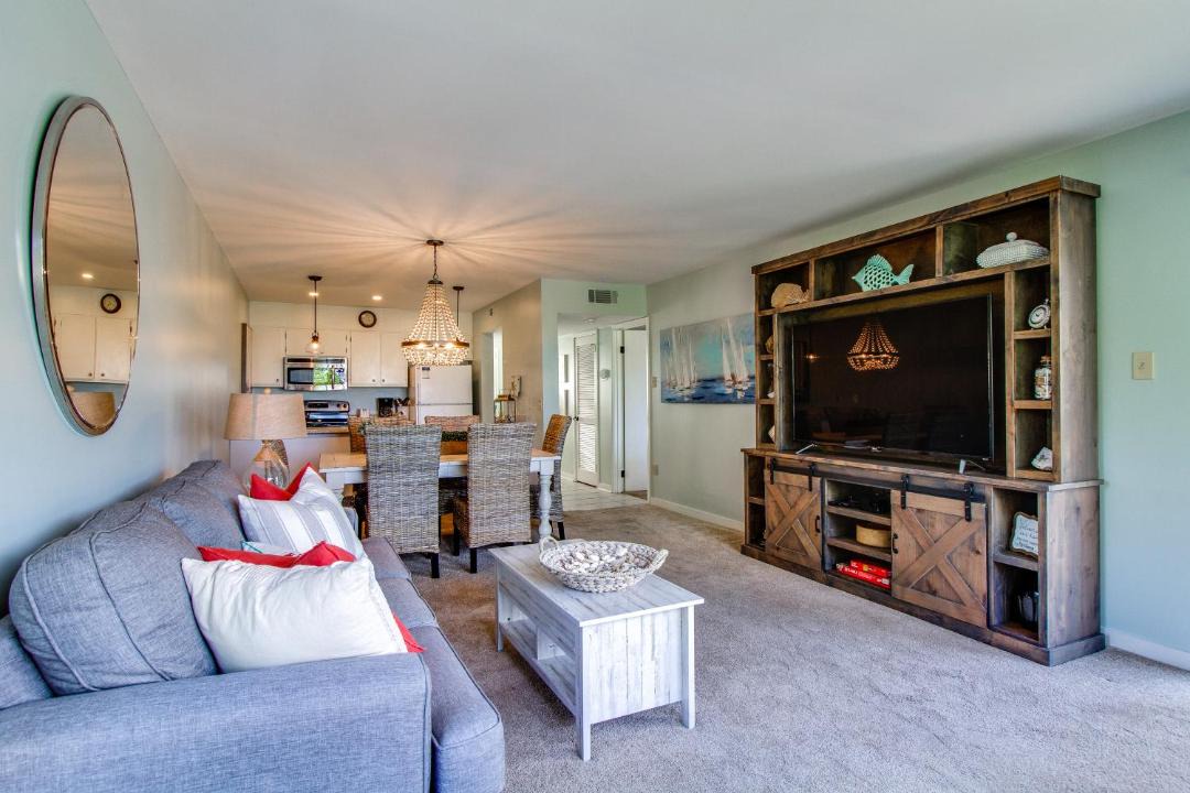 Photo of Livingroom in Palmetto Dunes