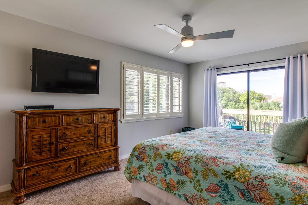 Photo of Bedroom in Palmetto Dunes